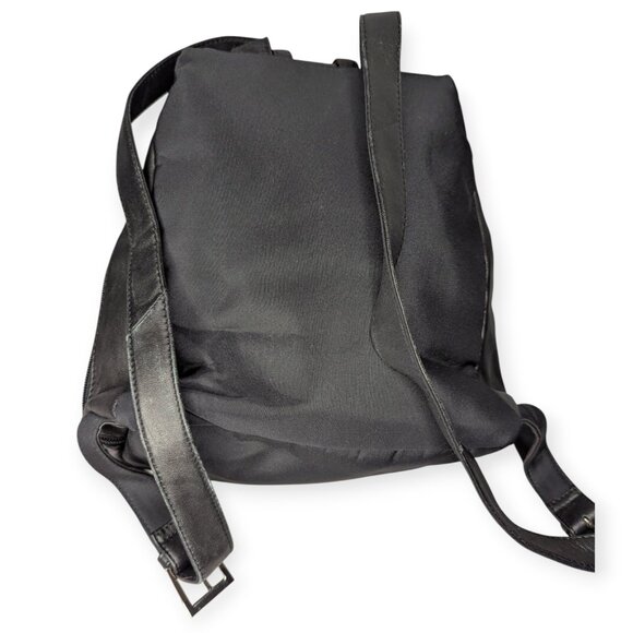 Wilsons Leather Pelle Studio Black Soft Leather Backpack Purse - Picture 4 of 16